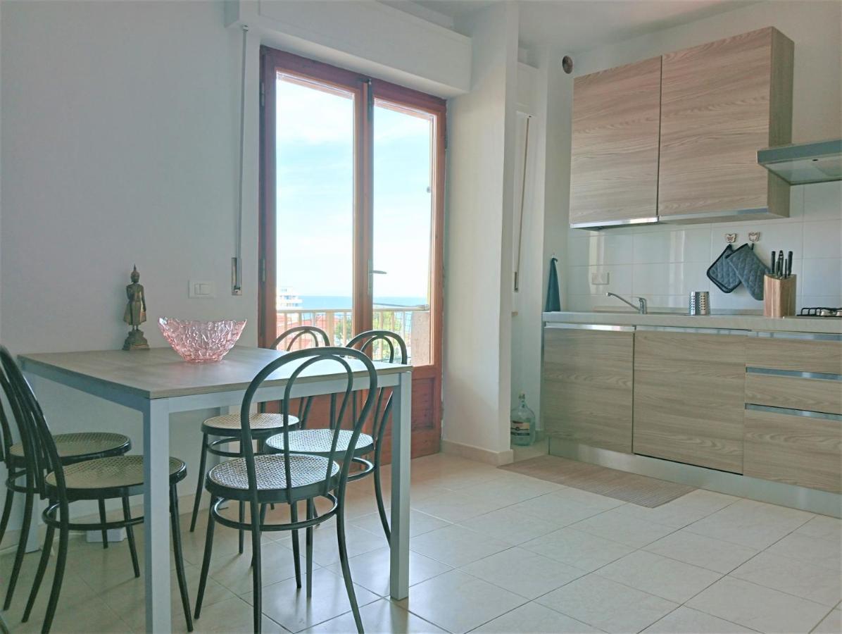 Appartamento A 50 Mt Dal Mare Rosignano Solvay Exterior foto